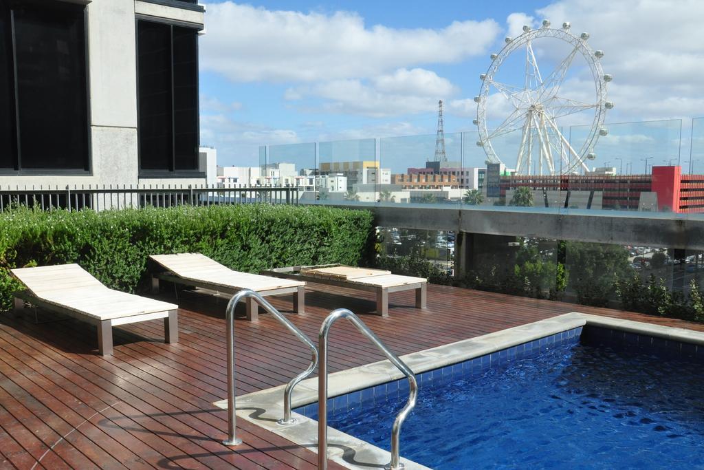 Apartments Melbourne Domain - New Quay Docklands Экстерьер фото