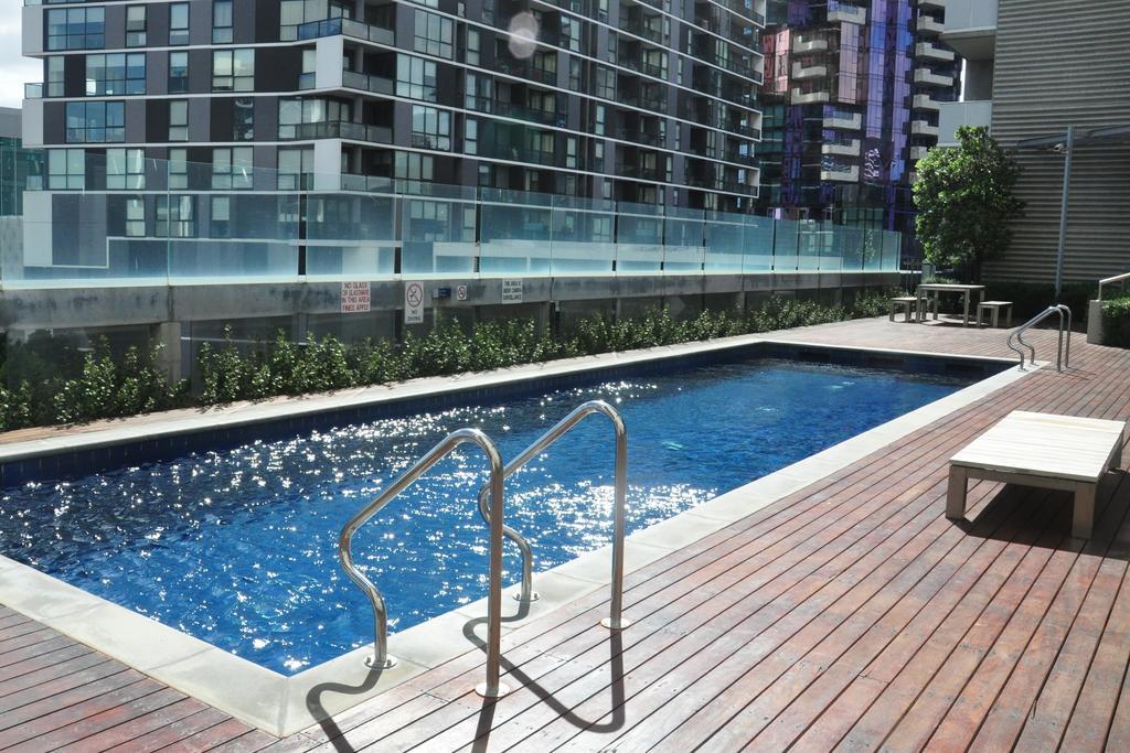 Apartments Melbourne Domain - New Quay Docklands Экстерьер фото